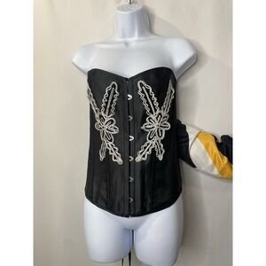 Adore Me Womens Size 2XL Corset Renaissance Festival Lady Pirate Victorian Laced